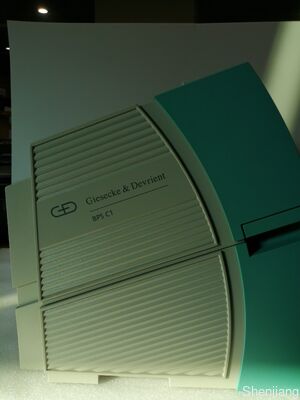 Geldautomaat Giesecke & Devrient Bankbiljetten sorteermachine Exterieur display T0100557