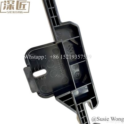 4320000020 Hyosung ATM-onderdelen Hyosung CDU30 Cassette Push Plate Locker HCDU 7430005585 Met goede kwaliteit